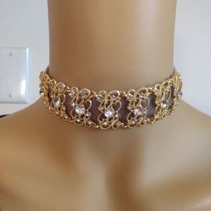 Elegant Gold Plated With Rhinestones Choker
